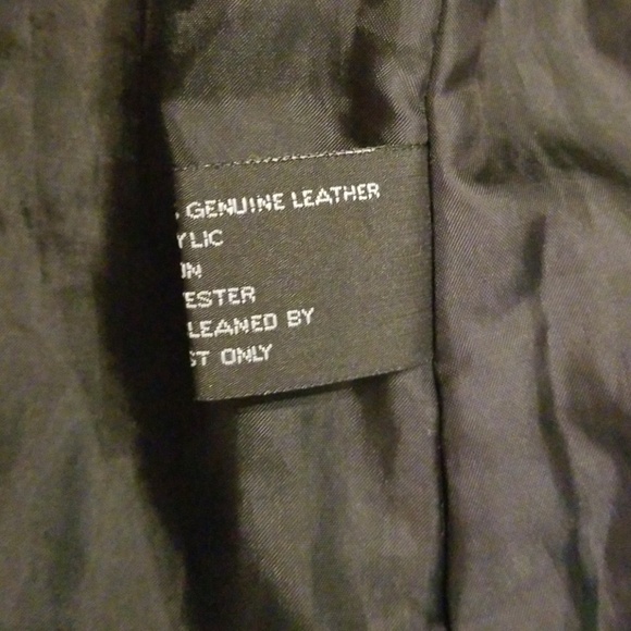 Vintage Ladies Out of Bounds Leather Coat Size M - Picture 4 of 5